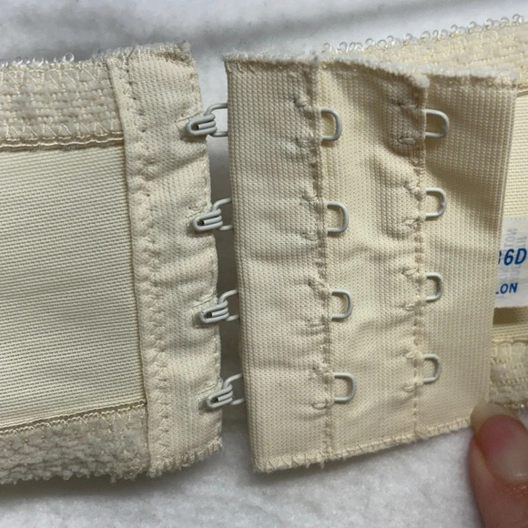 VTG Vanity Fair Strapless Underwire Lace Bra USA Made Ivory 36D 74-100 - Picture 4 of 6